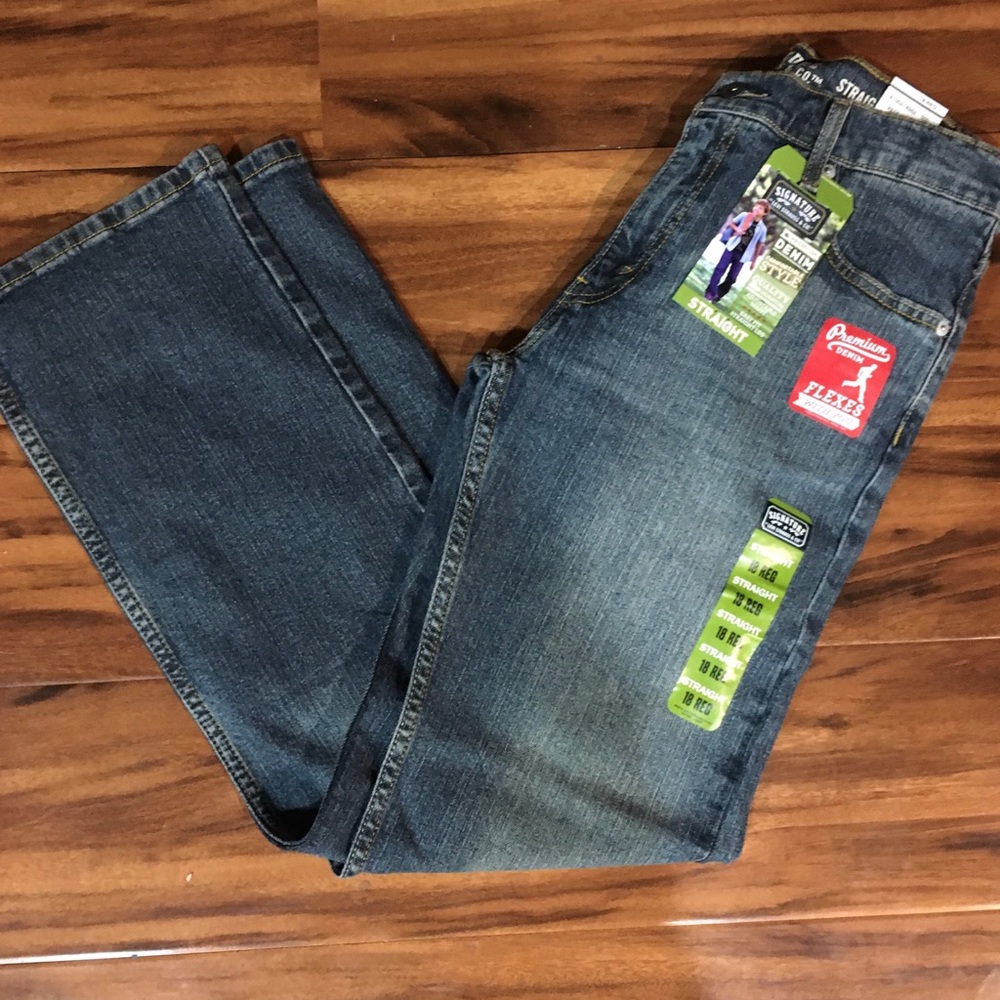 Signature By Levi Strauss Boys Straight Leg Jeans